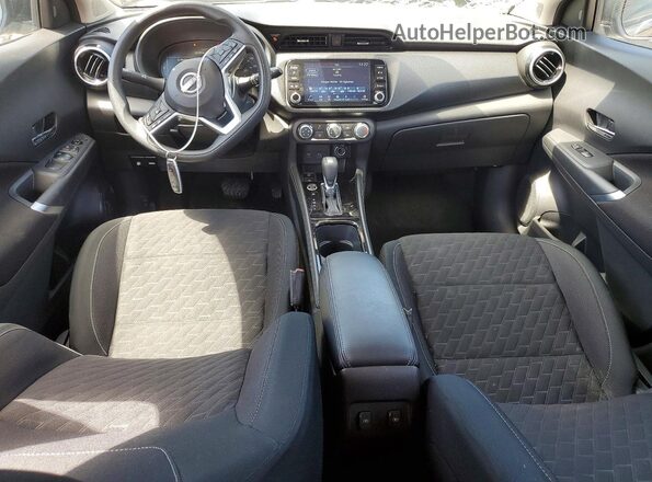 3N1CP5CV1RL552574 2024 NISSAN KICKS Black 