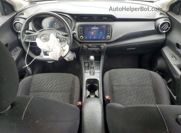 3N1CP5CV3NL481128 2022 NISSAN KICKS Gray 