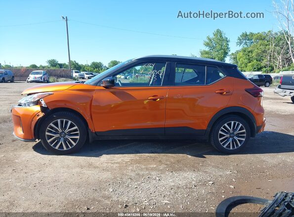 3N1CP5CV3NL486362 2022 NISSAN KICKS Orange Widok wnętrza 360 stopni