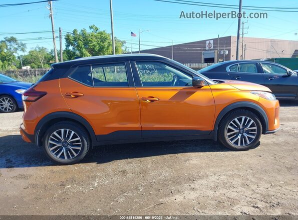 3N1CP5CV3NL486362 2022 NISSAN KICKS Orange Widok wnętrza z tyłu