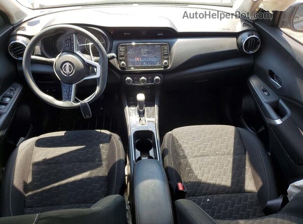 3N1CP5CV3RL474055 2024 NISSAN KICKS Gray წინა პანელის ხედი