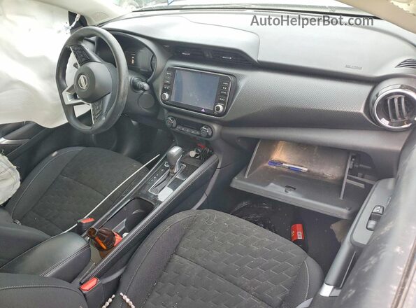 3N1CP5CV4NL523399 2022 NISSAN KICKS Gray Dashboard view