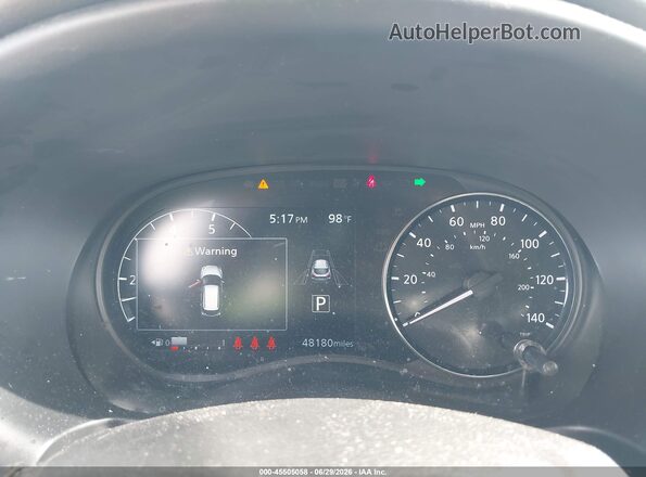 3N1CP5CV5RL492900 2024 NISSAN KICKS Gray Widok tylnych siedzeń