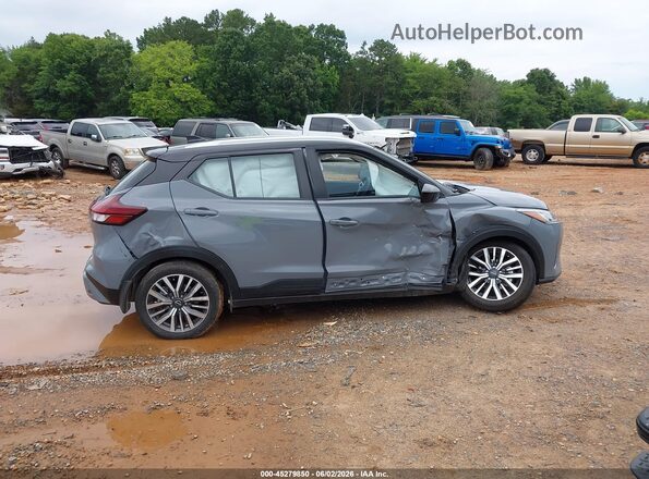 3N1CP5CV5RL572570 2024 NISSAN KICKS Blue Вид задньої частини салону