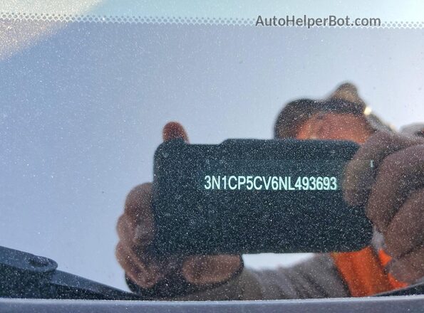 3N1CP5CV6NL493693 2022 NISSAN KICKS White Вид підкапотного простору