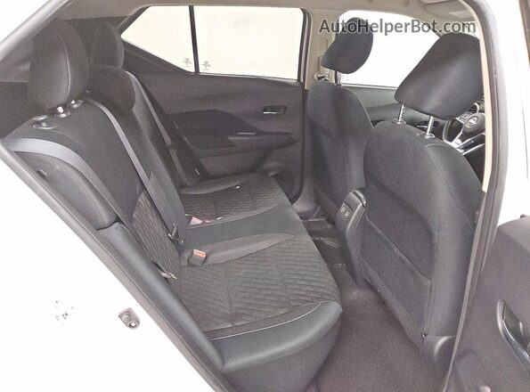 3N1CP5CV6PL517588 2023 NISSAN KICKS White 