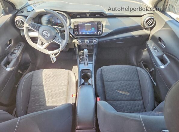 3N1CP5CV6PL538778 2023 NISSAN KICKS Black Առջևի վահանակի տեսք