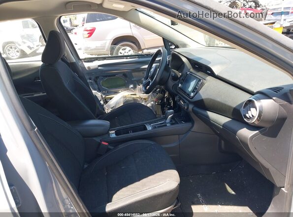3N1CP5CV7ML542401 2021 NISSAN KICKS Gray Front interior view