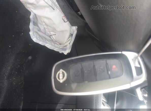 3N1CP5CV7RL523080 2024 NISSAN KICKS Black Առջևի վահանակի տեսք