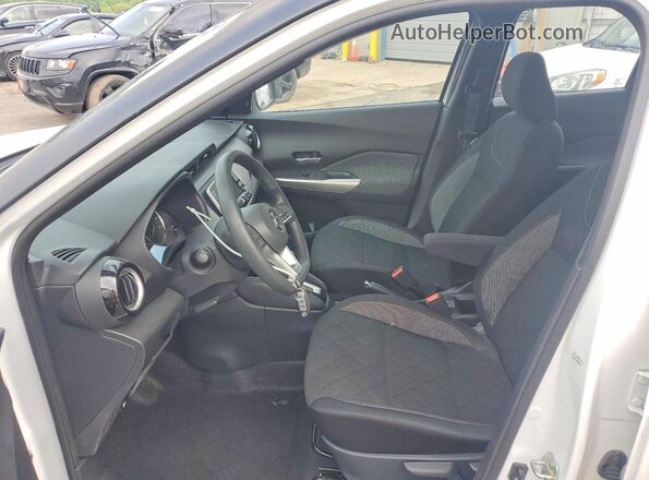 3N1CP5CV8LL525735 2020 NISSAN KICKS White Սալոնի դիմացի տեսք