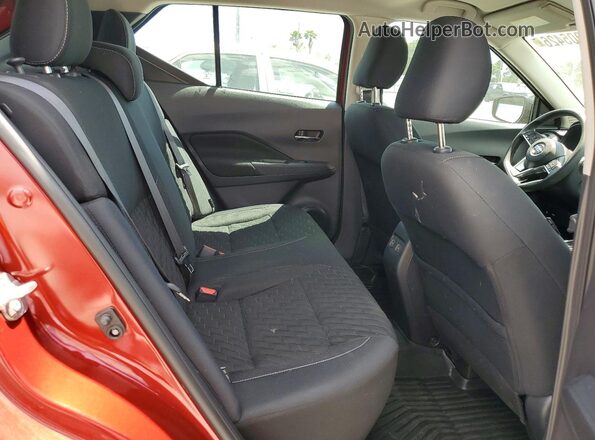 3N1CP5CV8ML516759 2021 NISSAN KICKS Red Vista interior trasera