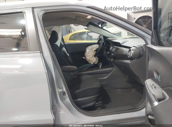 3N1CP5CV8ML537207 2021 NISSAN KICKS Gray წინა სალონის ხედი