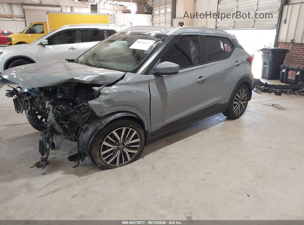 3N1CP5CV8ML537207 2021 NISSAN KICKS Gray წინა მარცხენა ხედი სამი მეოთხედიდან
