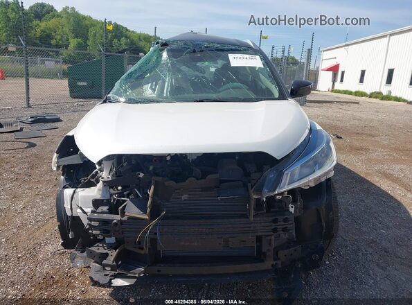 3N1CP5CV8RL520270 2024 NISSAN KICKS White Вид задньої частини салону