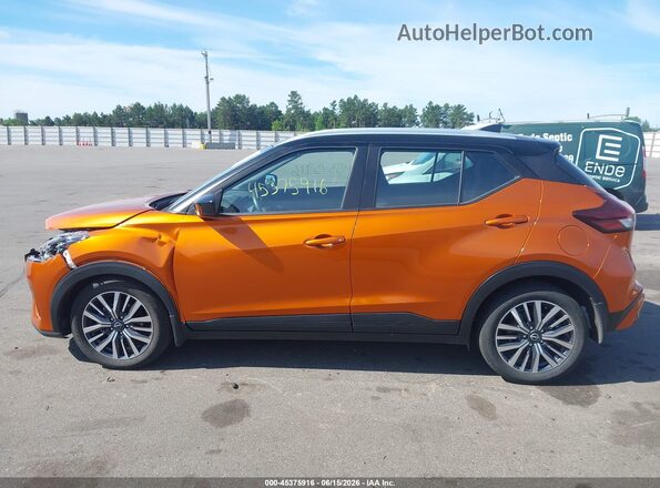 3N1CP5CV9NL520451 2022 NISSAN KICKS Orange 360 interior view