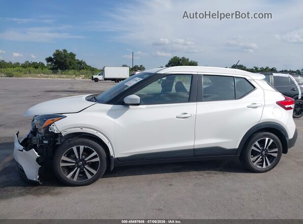 3N1CP5CVXLL545954 2020 NISSAN KICKS White 