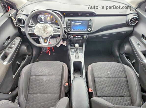 3N1CP5CVXML475180 2021 NISSAN KICKS Black Dashboard view