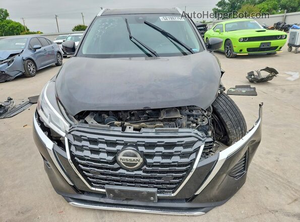 3N1CP5CVXML475180 2021 NISSAN KICKS Black Front view