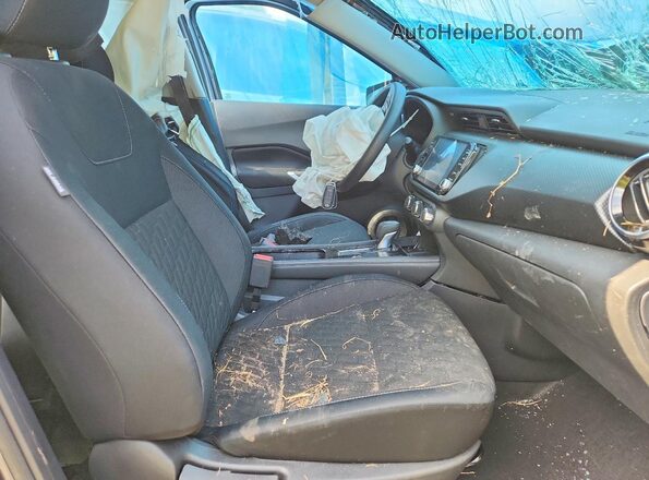3N1CP5CVXPL566213 2023 NISSAN KICKS Gray წინა სალონის ხედი