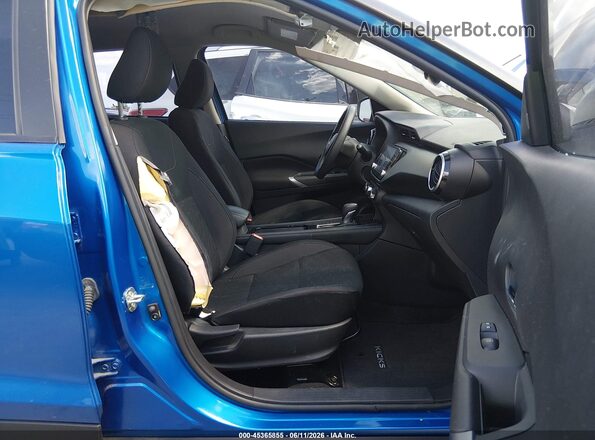 3N1CP5CVXPL571895 2023 NISSAN KICKS Синий Вид салона спереди