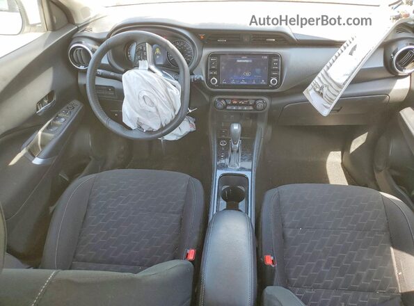 3N1CP5CVXSL464869 2025 NISSAN KICKS White Вид панелі приладів