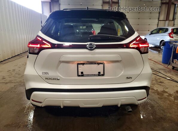 3N1CP5DV0ML551715 2021 NISSAN KICKS White 