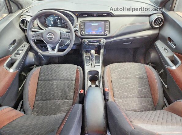 3N1CP5DV0PL492833 2023 NISSAN KICKS Белый Вид панели приборов