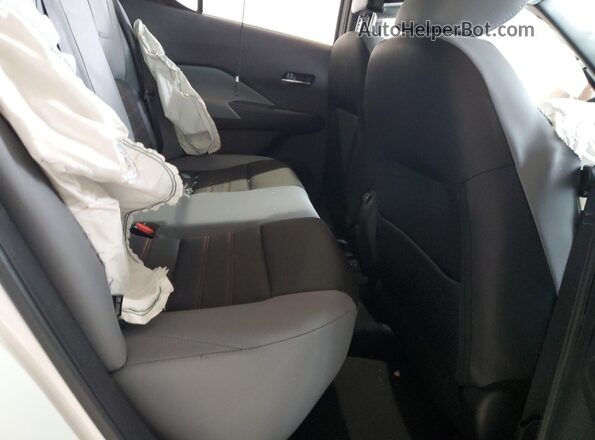 3N1CP5DV0RL566254 2024 NISSAN KICKS White 