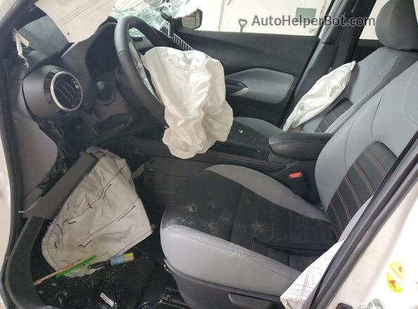 3N1CP5DV0RL566254 2024 NISSAN KICKS White 