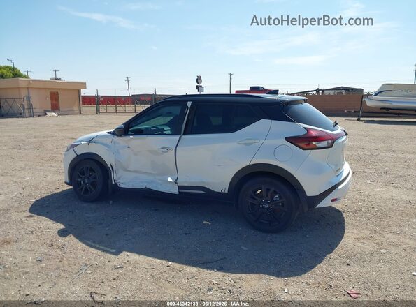 3N1CP5DV1PL576143 2023 NISSAN KICKS White 360 interior view