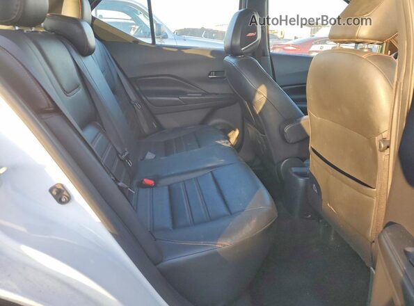 3N1CP5DV2LL484968 2020 NISSAN KICKS White 