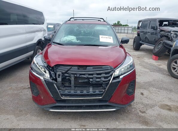 3N1CP5DV2PL470591 2023 NISSAN KICKS Maroon Widok zestawu wskaźników