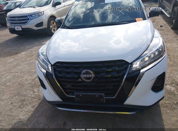 3N1CP5DV2PL560999 2023 NISSAN KICKS Белый Вид задней части салона