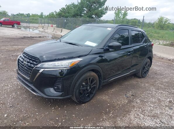 3N1CP5DV3PL503405 2023 NISSAN KICKS Черный Передняя левая четверть