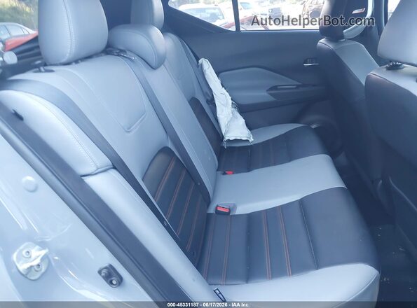 3N1CP5DV4RL473804 2024 NISSAN KICKS Gray VIN կոդի պիտակի տեսք