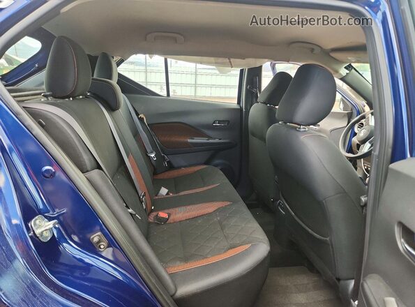 3N1CP5DV5LL546993 2020 NISSAN KICKS Blue Rear seats view