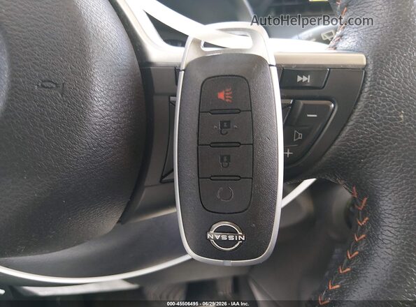 3N1CP5DV5PL523963 2023 NISSAN KICKS White Vista del salpicadero