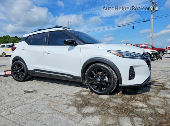 3N1CP5DV5RL540068 2024 NISSAN KICKS White Przód prawy