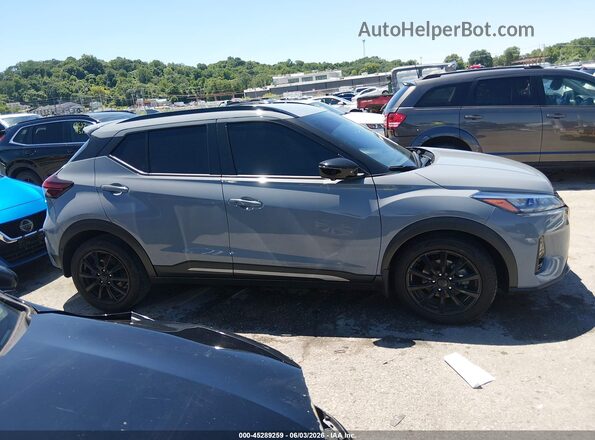 3N1CP5DV5RL576374 2024 NISSAN KICKS Gray Widok wnętrza z tyłu