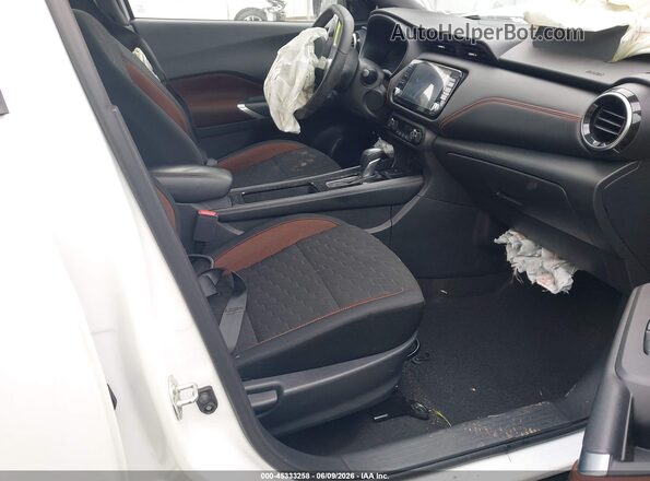 3N1CP5DV6ML489477 2021 NISSAN KICKS White Vista interior delantera