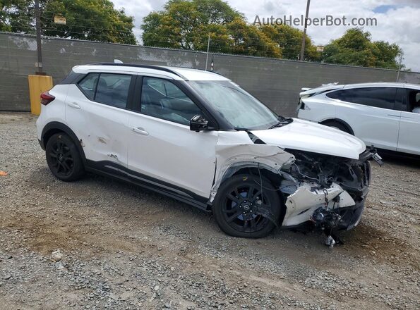 3N1CP5DV6RL526132 2024 NISSAN KICKS White Передня права чверть