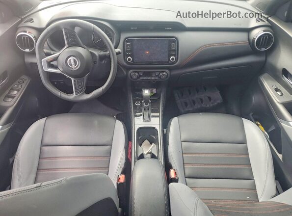 3N1CP5DV6RL547384 2024 NISSAN KICKS Gray Առջևի վահանակի տեսք