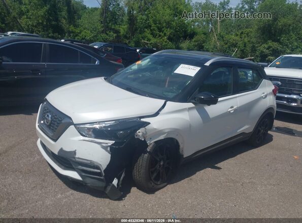 3N1CP5DV7LL548809 2020 NISSAN KICKS White Vista tres cuartos delantera izquierda