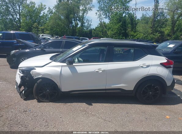 3N1CP5DV7LL548809 2020 NISSAN KICKS White Vista interior trasera