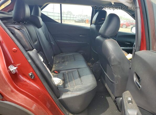 3N1CP5DV7LL554495 2020 NISSAN KICKS Red Widok tylnych siedzeń
