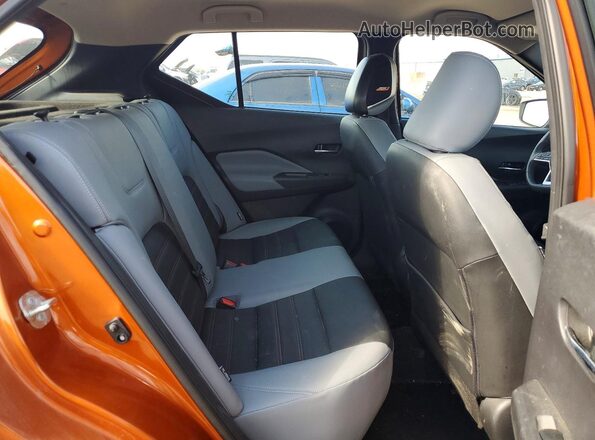 3N1CP5DV7ML464667 2021 NISSAN KICKS Orange Widok tylnych siedzeń