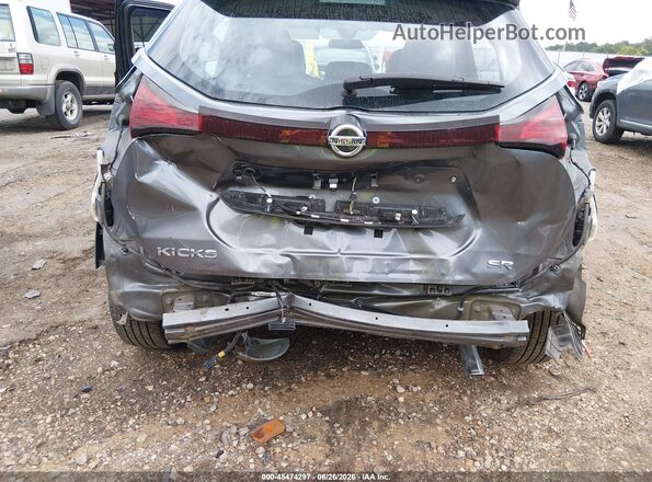 3N1CP5DV7ML530540 2021 NISSAN KICKS Gray Widok z przodu