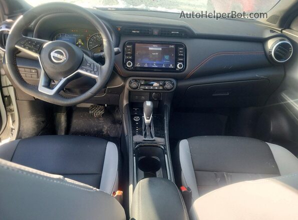 3N1CP5DV7PL548699 2023 NISSAN KICKS White წინა პანელის ხედი