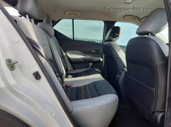 3N1CP5DV7RL526446 2024 NISSAN KICKS Белый Вид задних сидений