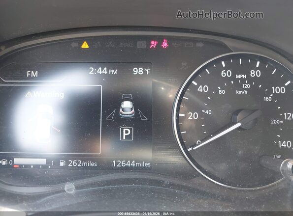 3N1CP5DV8PL566063 2023 NISSAN KICKS Red Vista de los asientos traseros